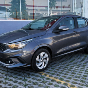 Fiat-Argo-Drive-Plus-2021-Gris-4620