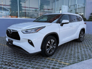 Toyota-Highlander-XLE-2022-Blanco-4275
