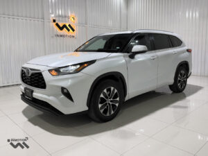 Toyota Highlander XLE 2022