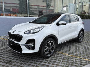 KIA-Sportage-PE-Ex-Paq-2022-Blanco-4375