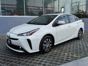 Toyota-Prius-Premium-Sr-2019-Blanco-1735