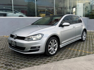 Volkswagen-Golf-Paq-Sport-2017-Plata-5558