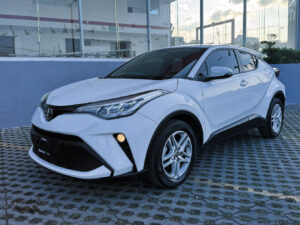Toyota-C-HR-2020-Blanco-3397