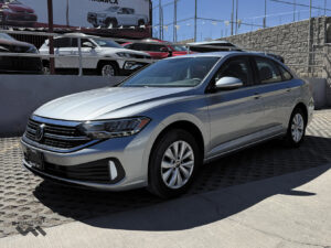 Volkswagen-Jetta-Comfortline-TSI-TIP-2024-Plata-2161