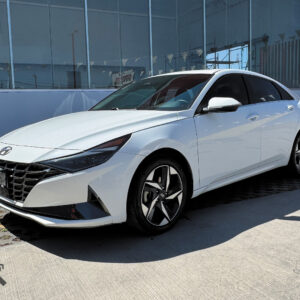 Hyundai-Elantra-Limited-2023-Blanco-8083