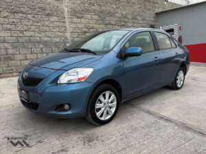 Toyota-Yaris-Premium-SD-2016-Azul-2922