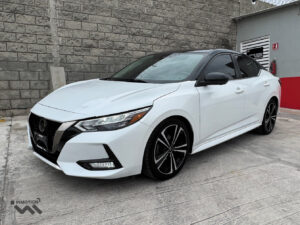 Nissan-Sentra-SR-BI-Tono-2021-Blanco-5973