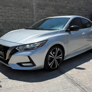 Nissan Sentra SR 2020