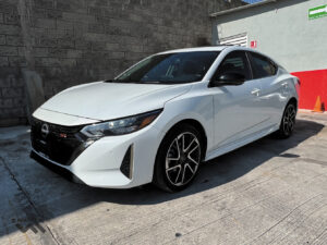 Nissan Sentra SR Platinum 2025