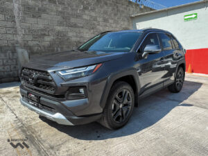 Toyota Rav4 Adventure AWD 2025
