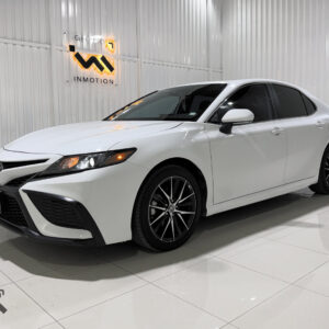 Toyota Camry SE 2024