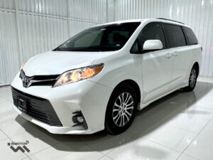 Toyota Sienna XLE 2020