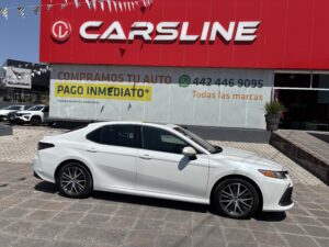 TOYOTA CAMRY XLE HEV 2022