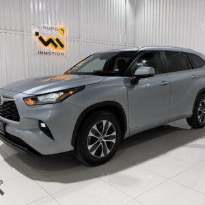 Toyota Highlander XLE HEV 2023