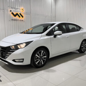 Nissan Versa Advance 2025