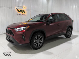 Toyota RAV4 XLE 2025