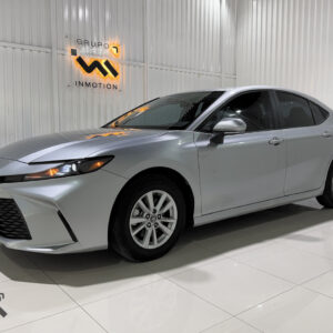 Toyota Camry LE HEV 2025