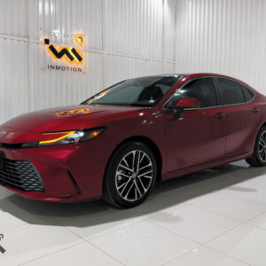 Toyota Camry XLE HEV 2025