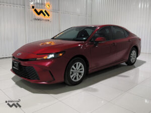 Toyota Camry LE HEV 2025