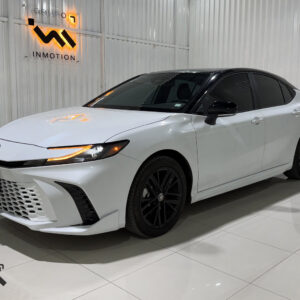 Toyota Camry XSE BI-Tono HEV 2025
