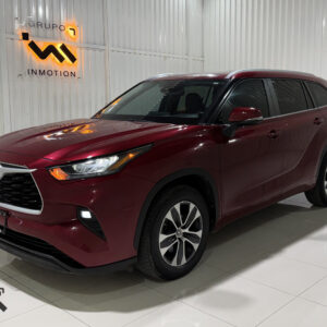 Toyota Highlander XLE 2021